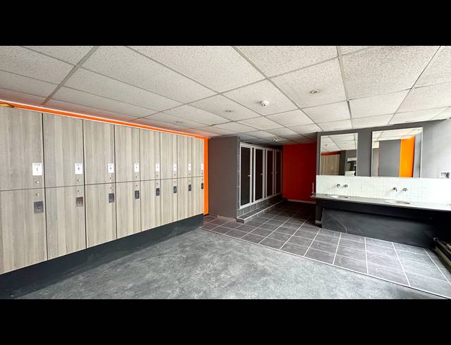 663M² OFFICE TO LET IN CAPE TOWN CITY CENTRE